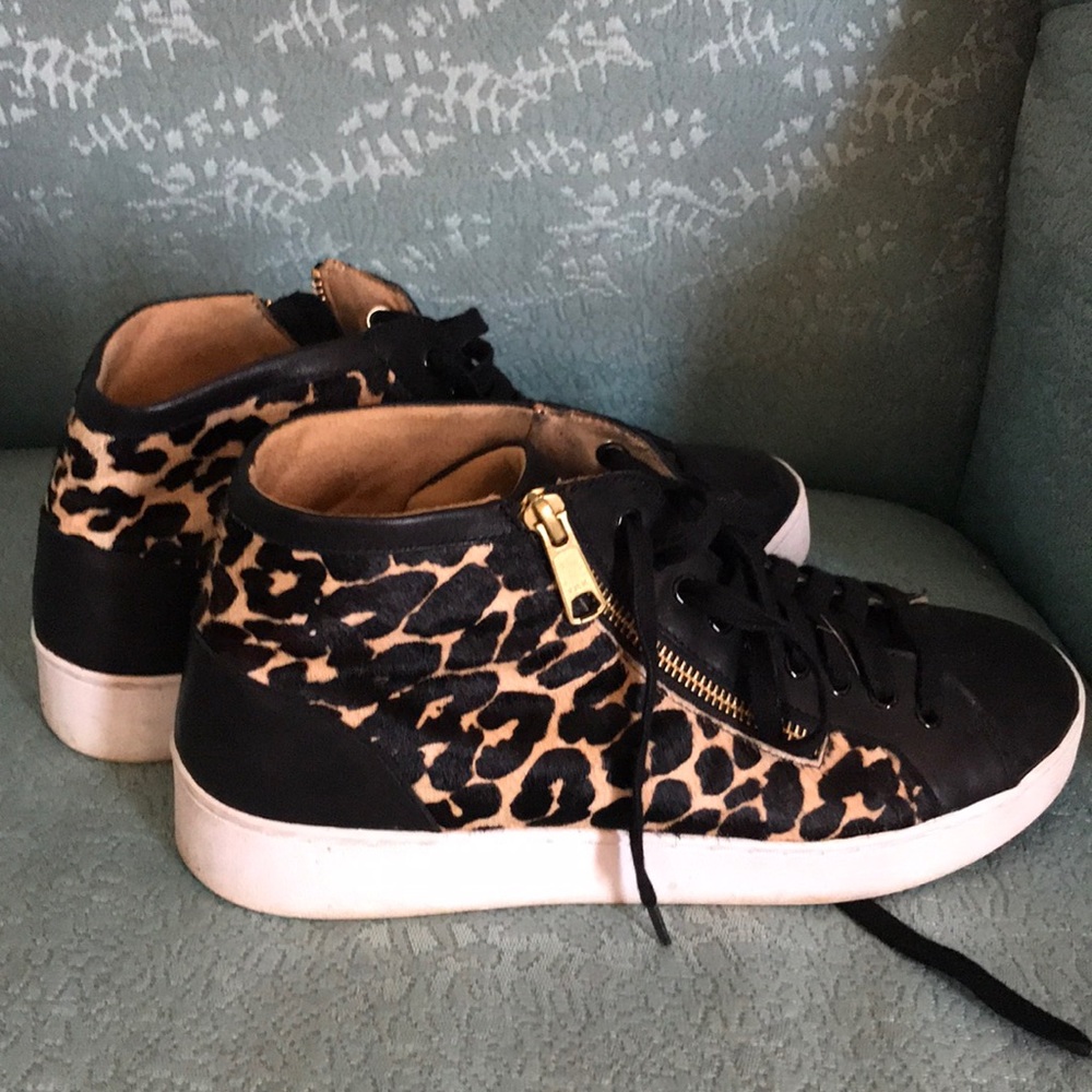 Vionic leopard hightop sneaker
